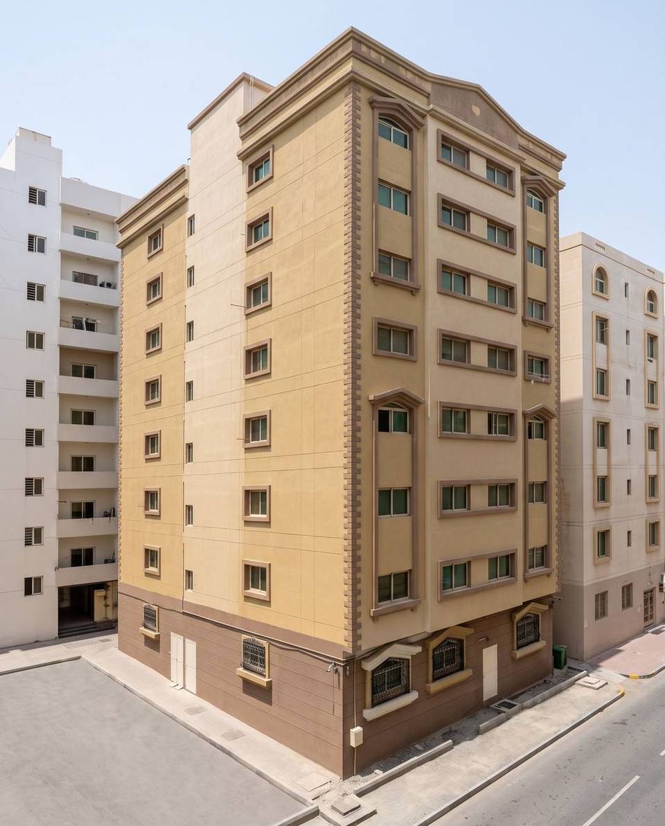 Residential building (G+8) — elevation and external finishes — Bu Tina, Al Sharq, Sharjah